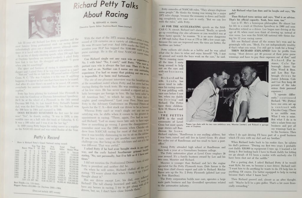 1971 NASCAR Dover Mason-Dixon 500 Program - Richard Petty